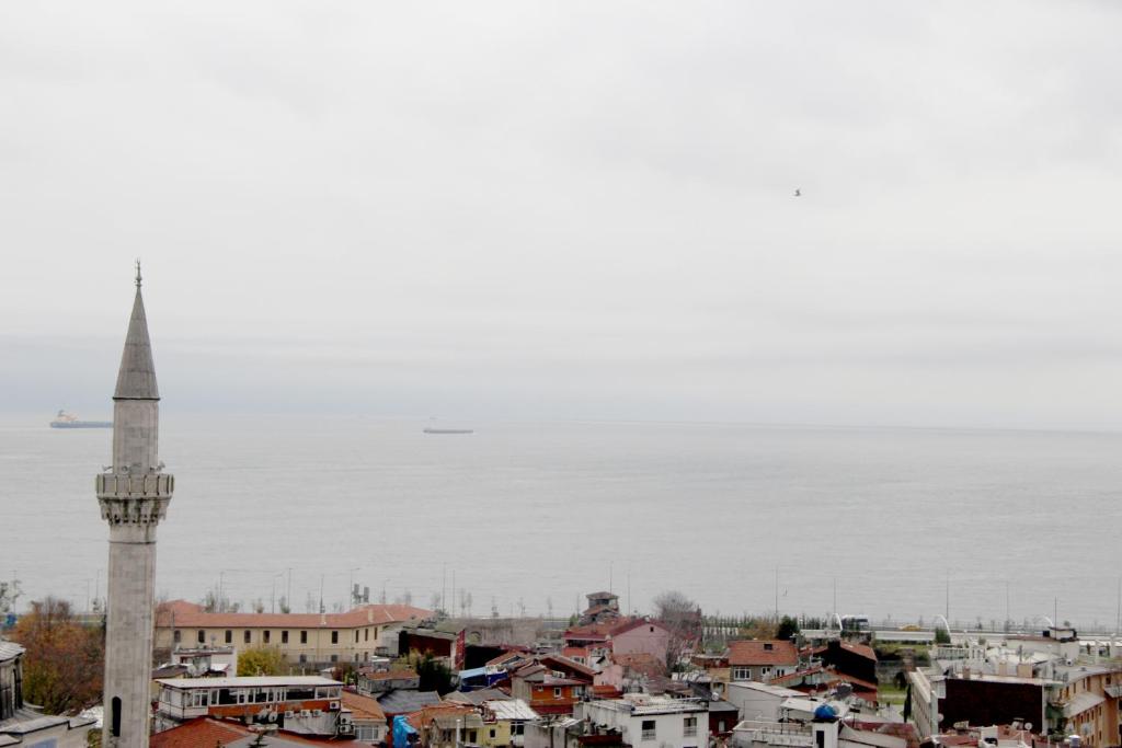 Nespecifikovaný výhled na moře nebo výhled na moře při pohledu z hotelu