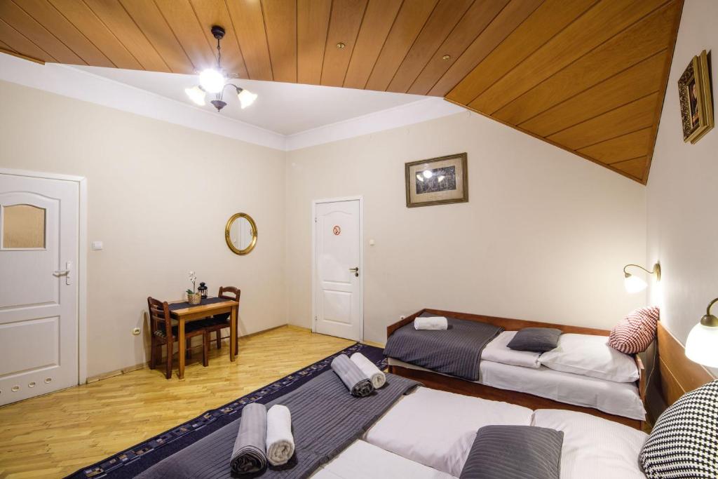 Golden Lion Guest Rooms Szewska 19 - Superior Apartment