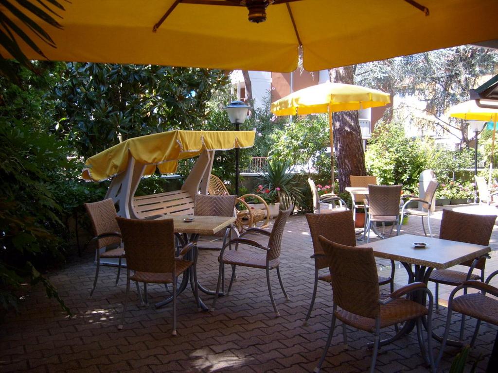 Restaurace v ubytování Hotel Giunchi