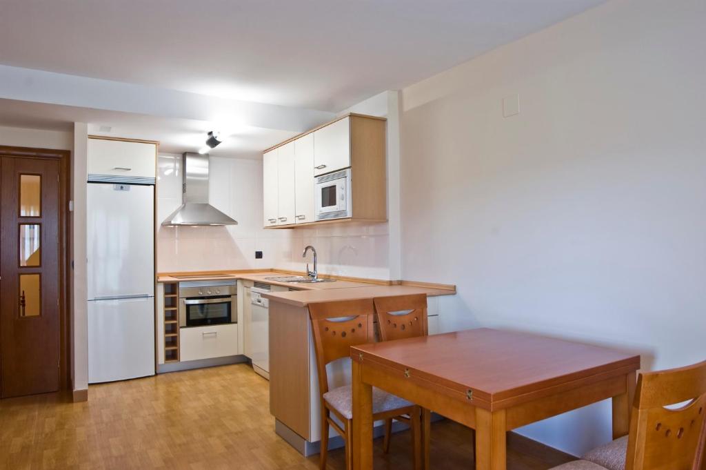 Apartamentos Turísticos Vicotel - 1