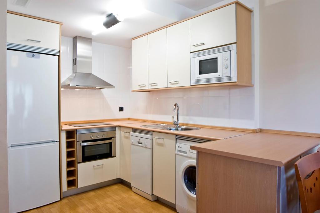 Apartamentos Turísticos Vicotel - 5