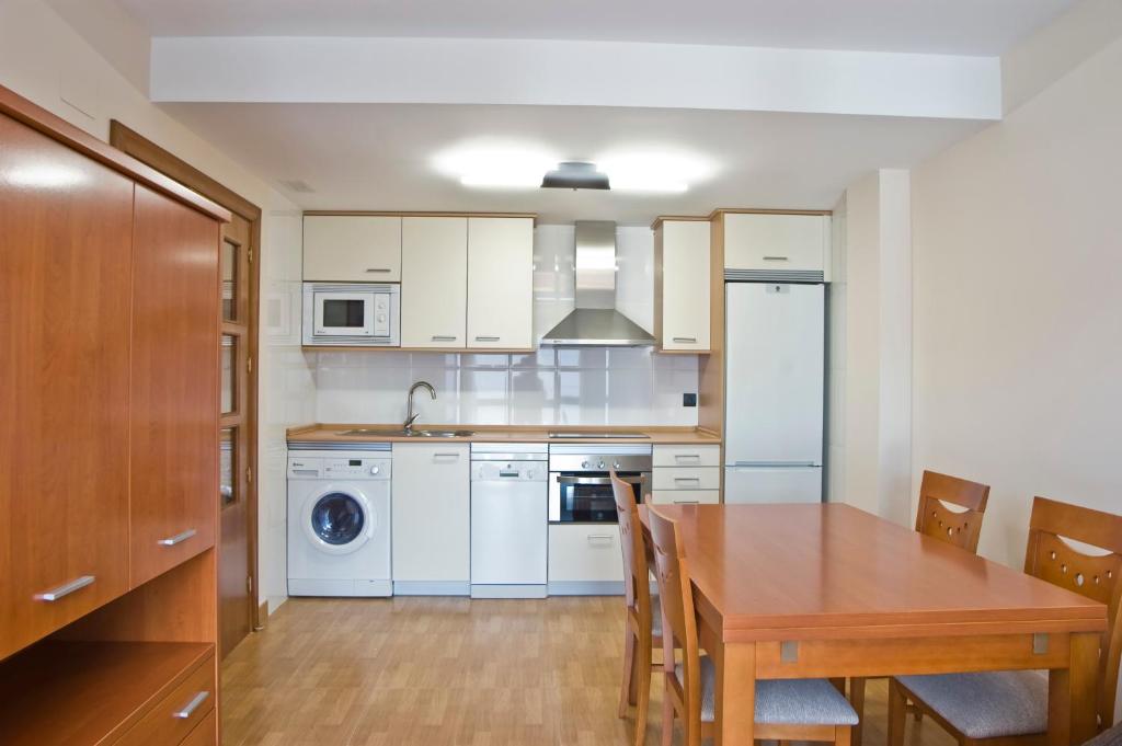 Apartamentos Turísticos Vicotel - 4