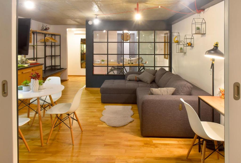 Walk Inn Váci 78 - Resim 25