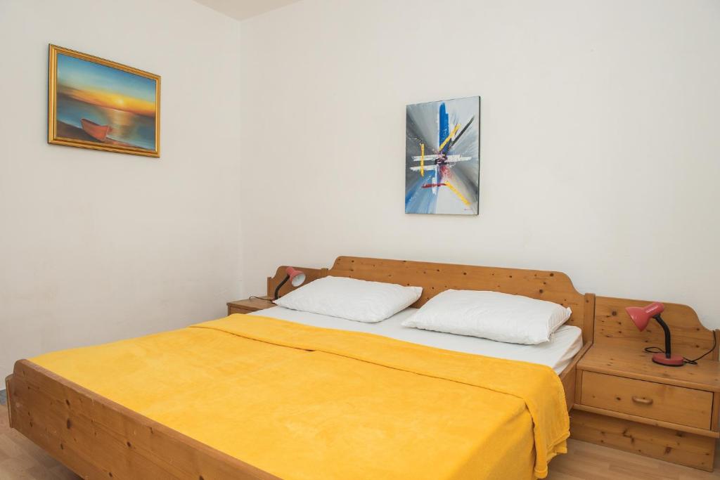 Posteľ alebo postele v izbe v ubytovaní Holiday Home "PANORAMA-SPORT" POOL&BAR