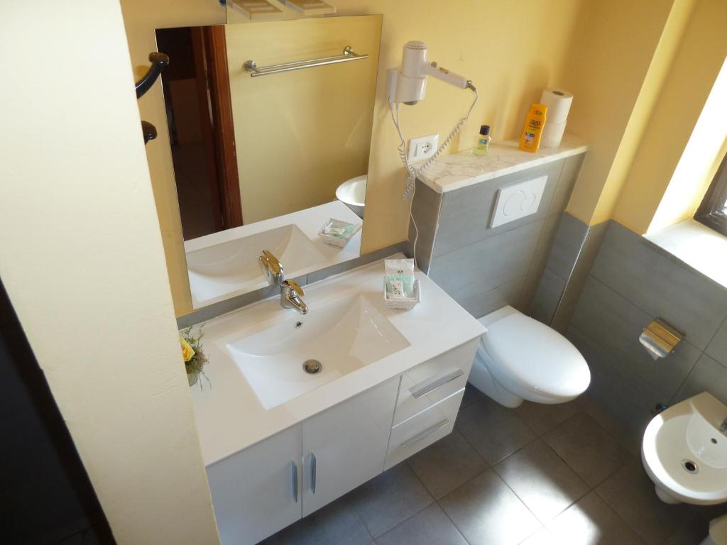 Koupelna v ubytování Hotel Mariagrazia