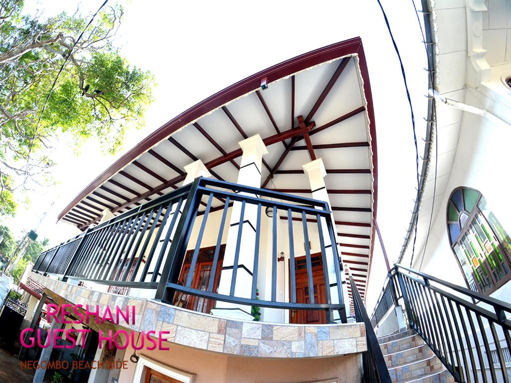 Balkón nebo terasa v ubytování Reshani Guest House