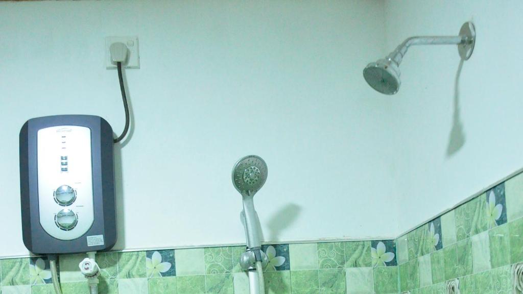 Rock Lake Home Stay - 13