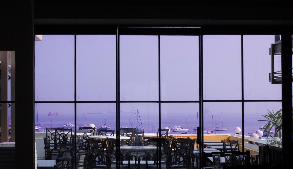 Restaurace v ubytování Hotel Harbour View Colaba