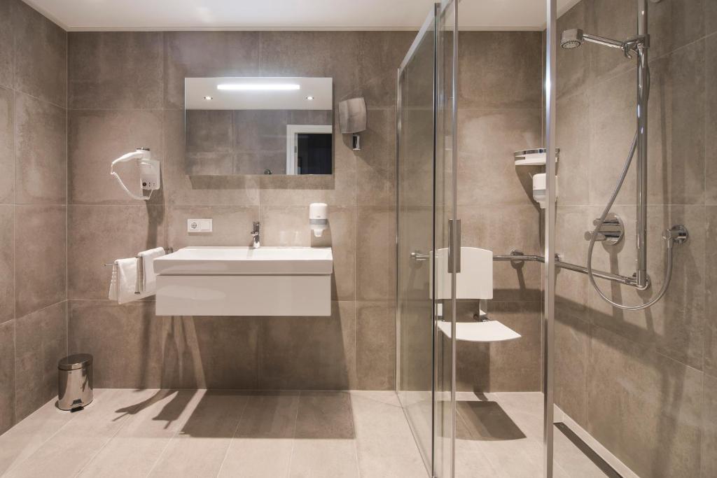 Koupelna v ubytování Hotel de Hoeve van Nunspeet