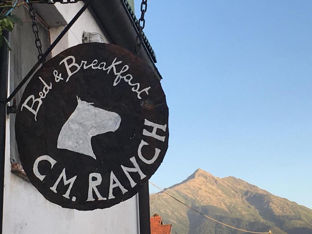 Nespecifikovaný výhled na hory nebo výhled na hory při pohledu z bed and breakfast