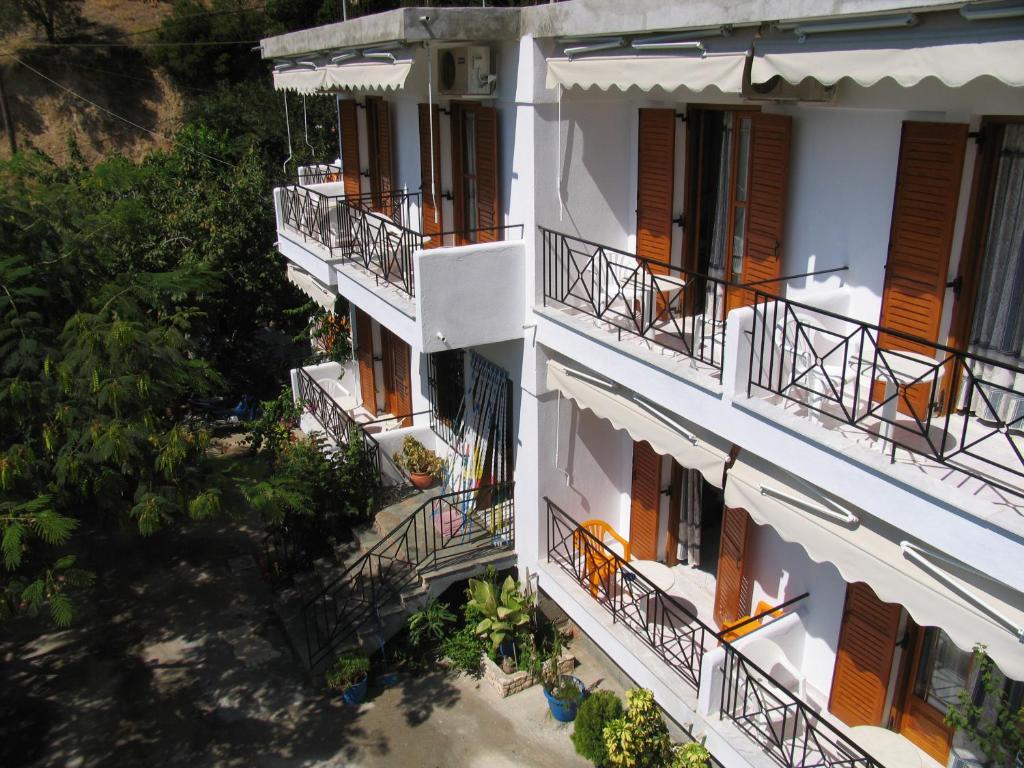 Balkón nebo terasa v ubytování NIKIS ROOMS