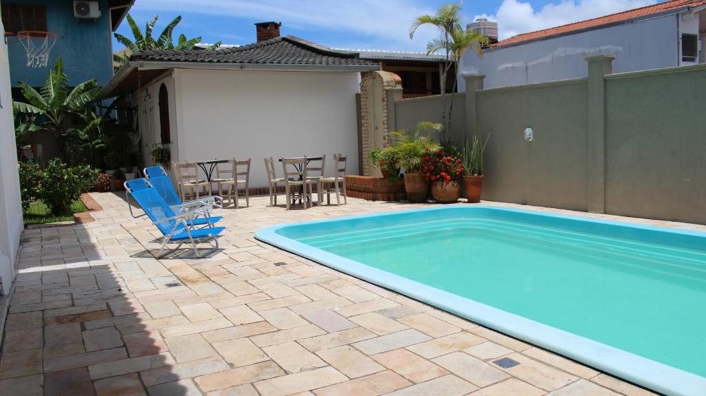 Swimmingpoolen hos eller tæt på Hospedaria Shaolin Estúdio na Lagoa da Conceição