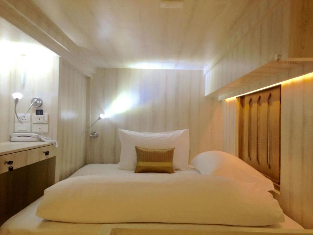 Mariya Lady Hostel Suvarnabhumi Airport - Habitación Compartida Femenina De 4 Camas