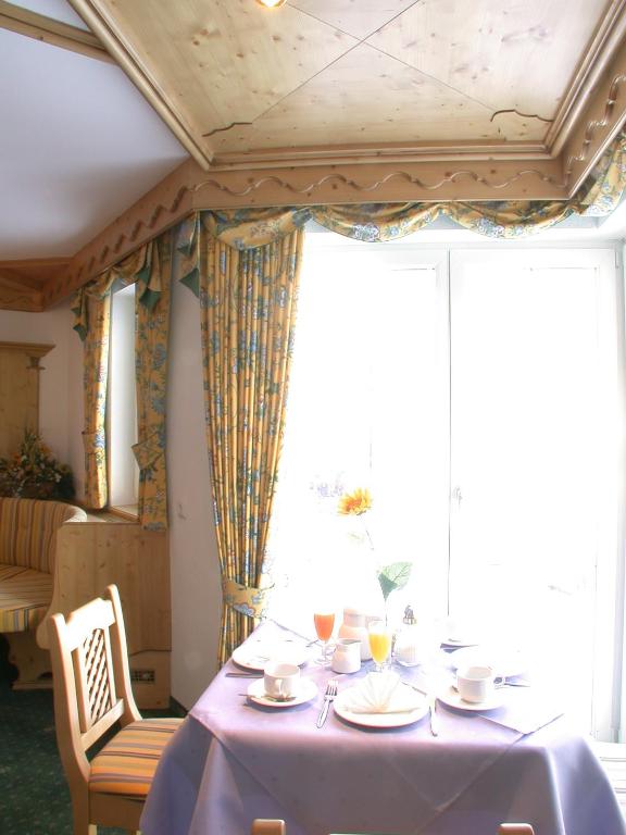 Kép Hotel Garni Pradella szállásáról Ischglben a galériában