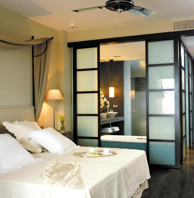Asia Gardens Hotel & Thai Spa, a Royal Hideaway Hotel ...