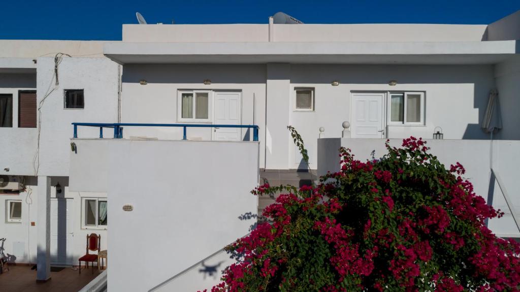 Balkón nebo terasa v ubytování Corafili Holiday Suites