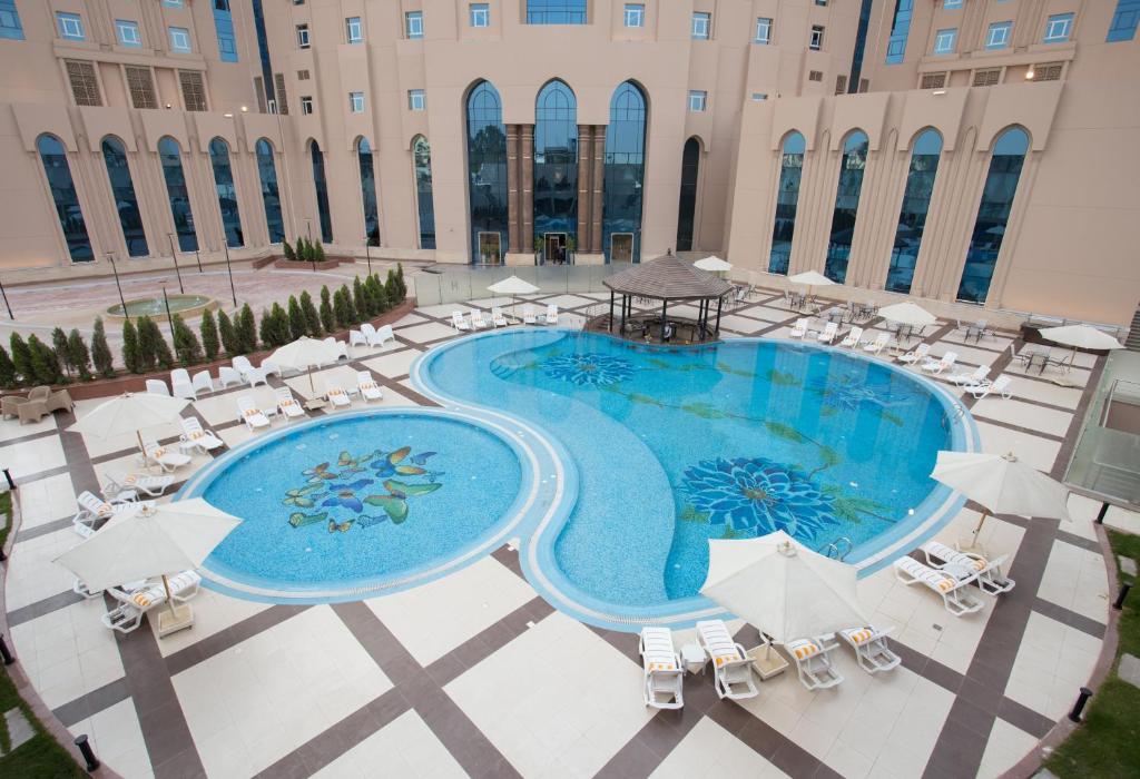 المسبح في Gewan Hotel Cairo أو بالجوار