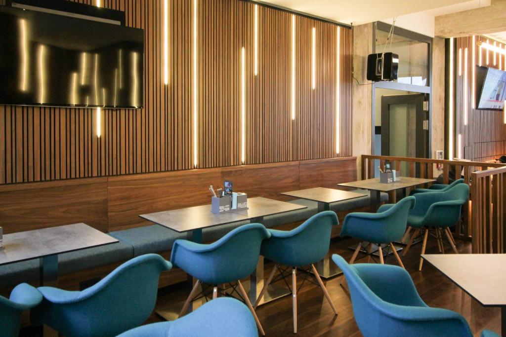 H24 Berlin Lichtenberg - Resim 13