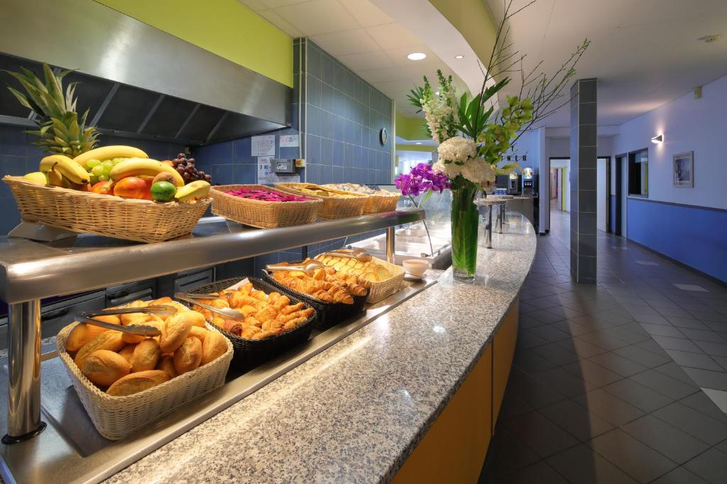 Hotel CIS Paris Maurice Ravel - Resim 11