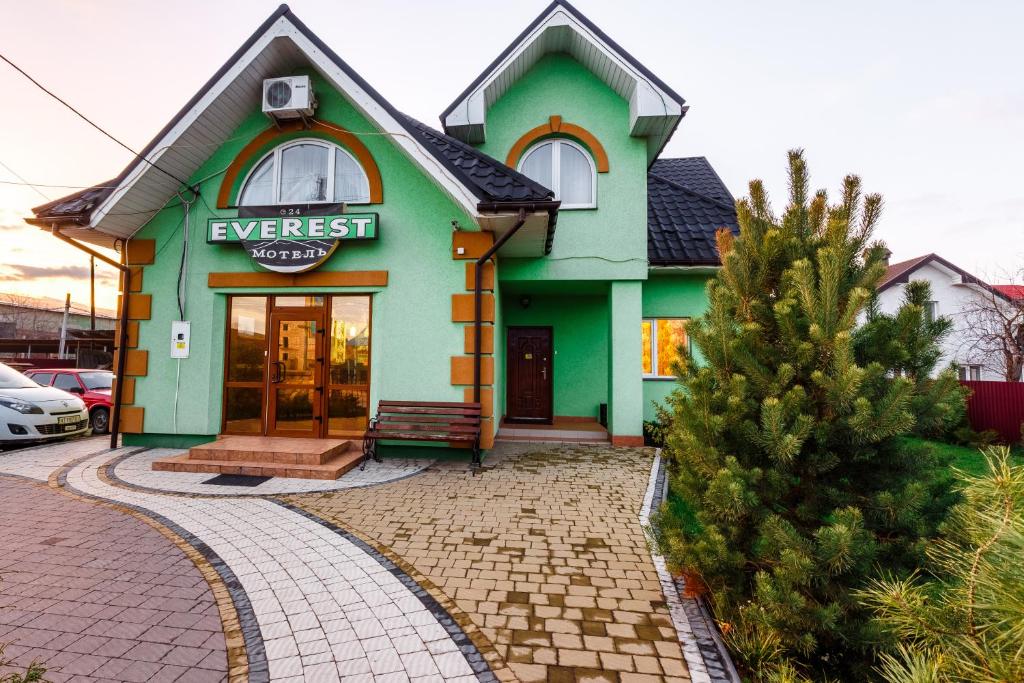Budova, kde se motel nachází