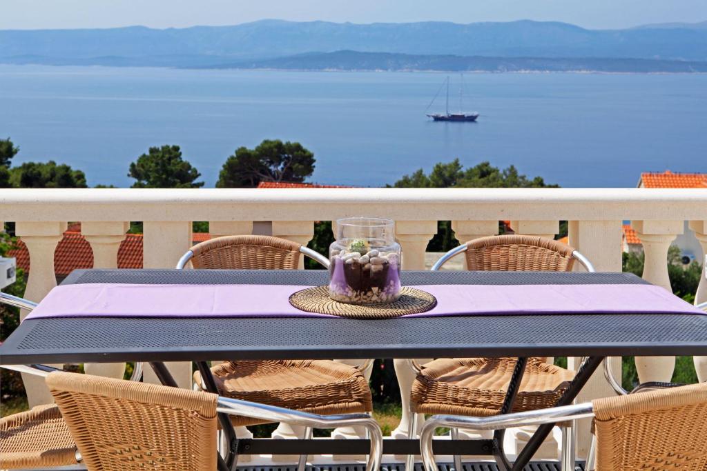 Gallery image of Apartments Toni in Bol