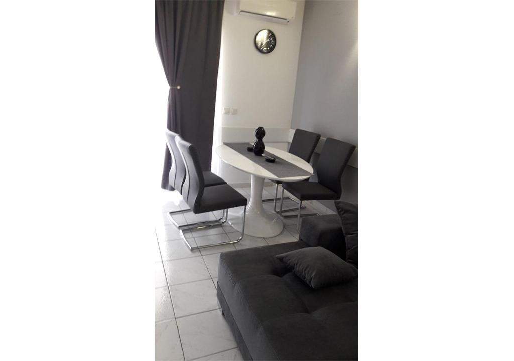 Fotografie z fotogalerie ubytování Apartments Stef v destinaci Marina
