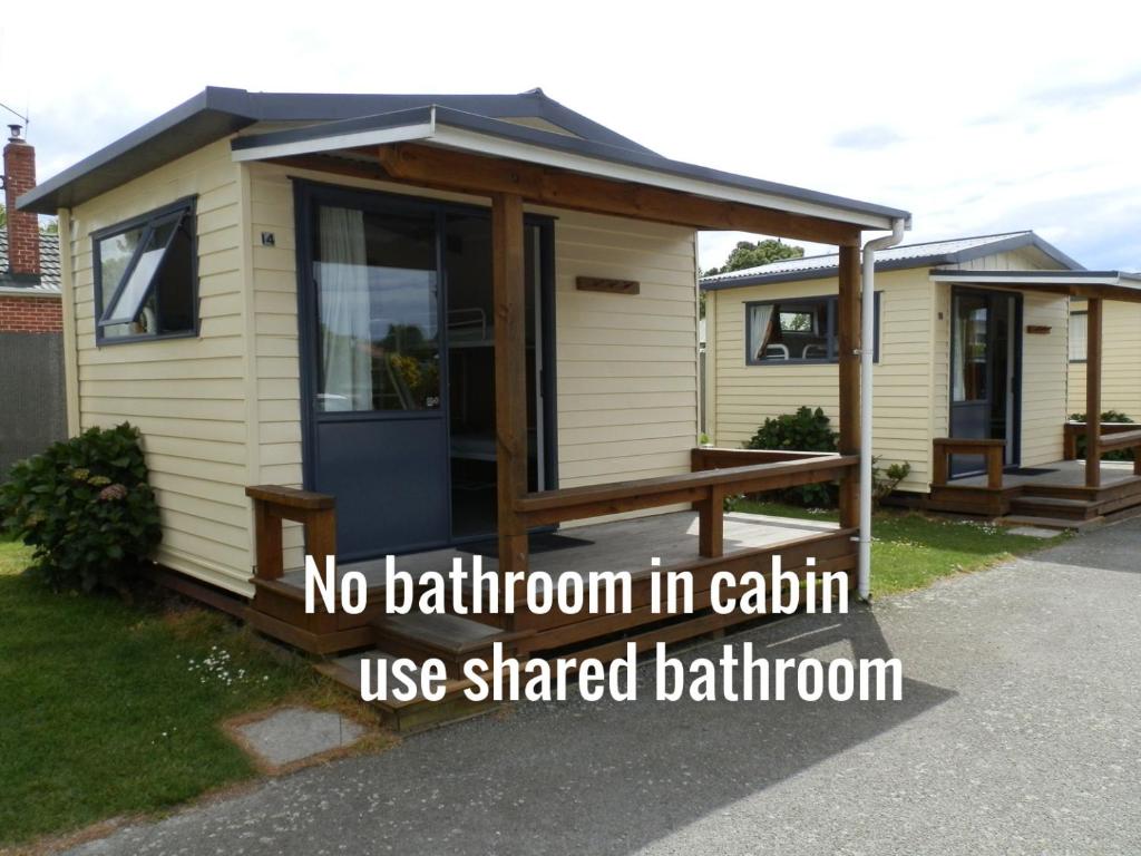 
Standard Cabin with Shared Bathroom
