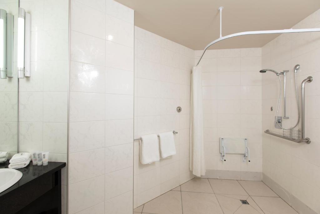 Quest on Durham - Resim 37