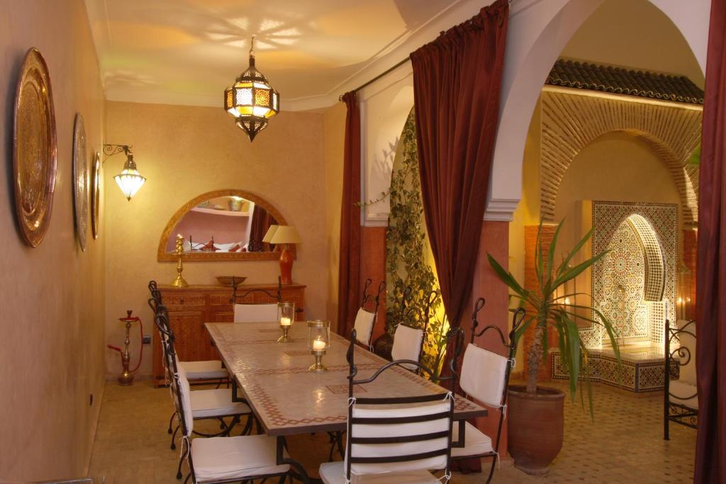 Posezení v ubytování Riad petit Karmela