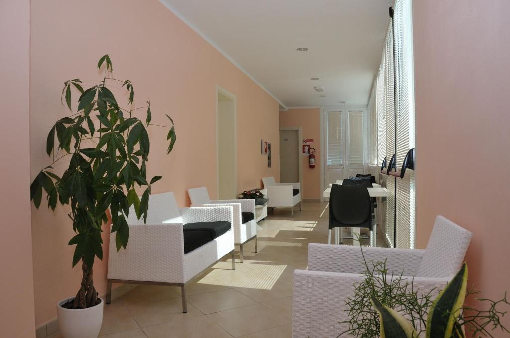 Posezení v ubytování Hotel-Residence-b&b Le Dune beach service included