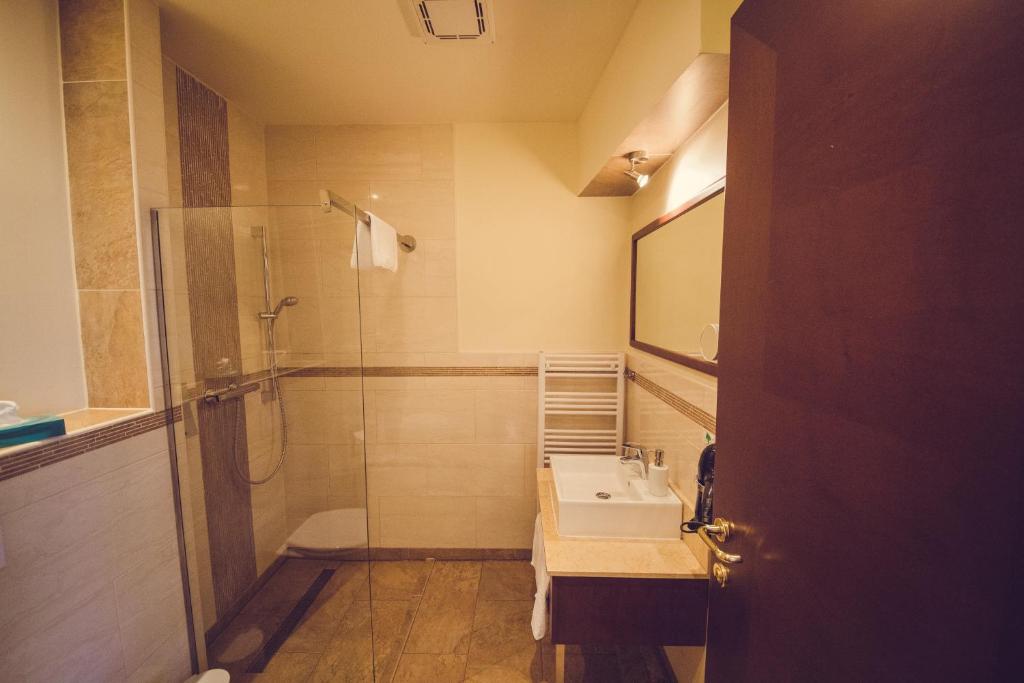 Koupelna v ubytování Hotel Arena City