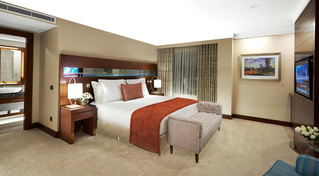 Divan Mersin - Suite Mit Einem Schlafzimmer Mit Meerblick