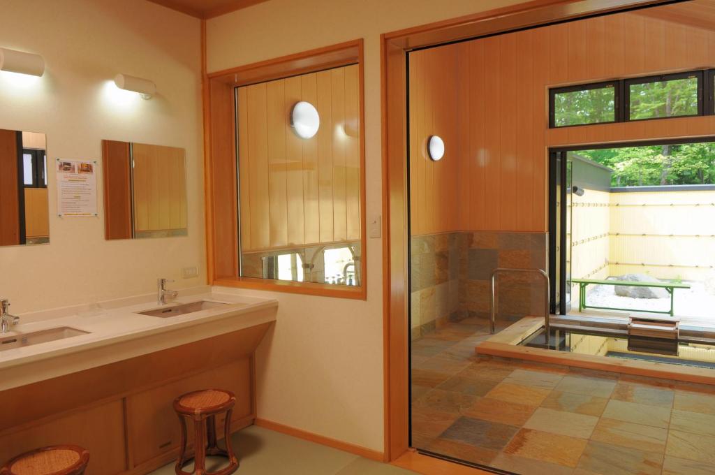 Koupelna v ubytování Log Cottage Epoch