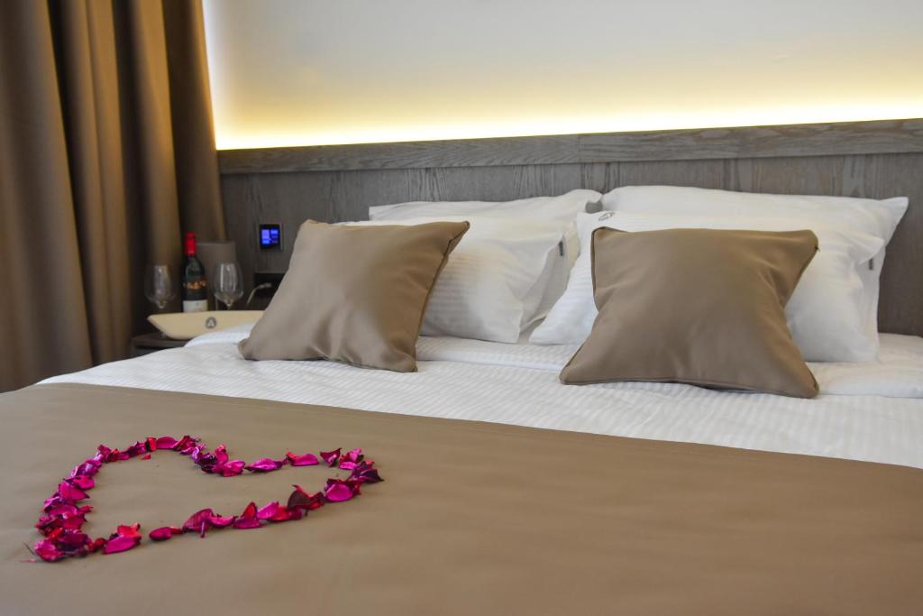 Letto o letti in una camera di Alibi Zlatibor Inn