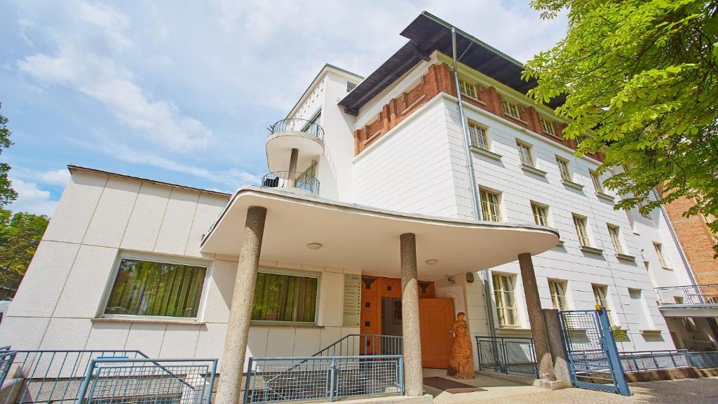 Imagem da galeria de Saint Ignatius Retreat House em Liubliana