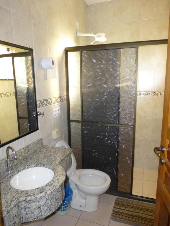  Residencial e Pousada Evelina