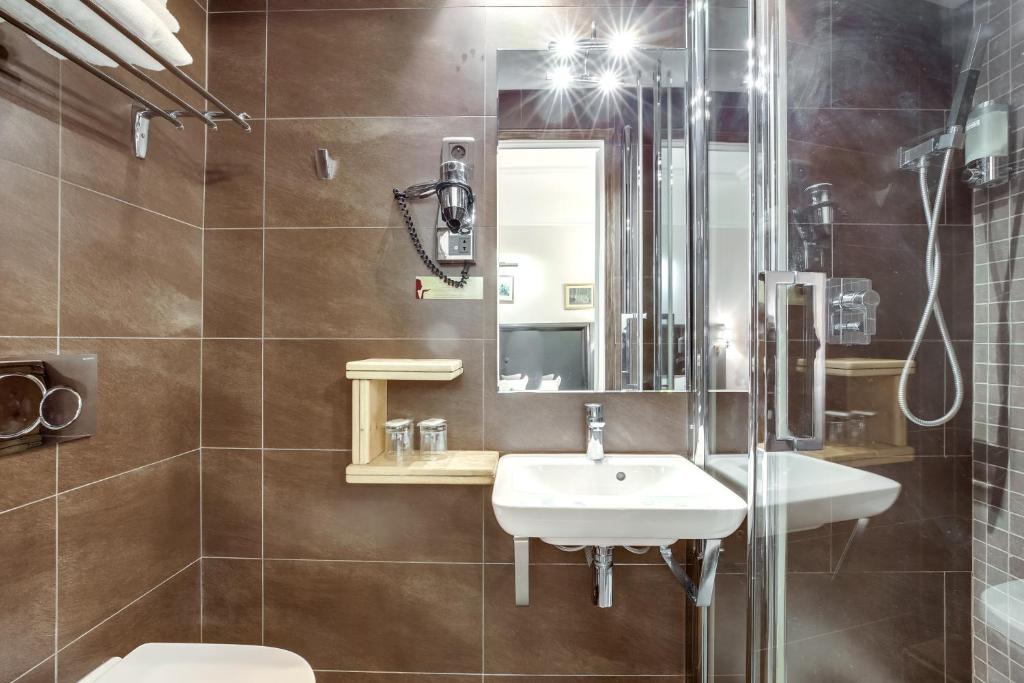 Hotel Opera Maintenon - Resim 42