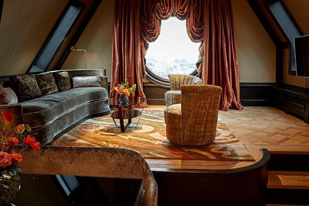 Ein Sitzbereich in der Unterkunft Hotel TwentySeven - Small Luxury Hotels of the World