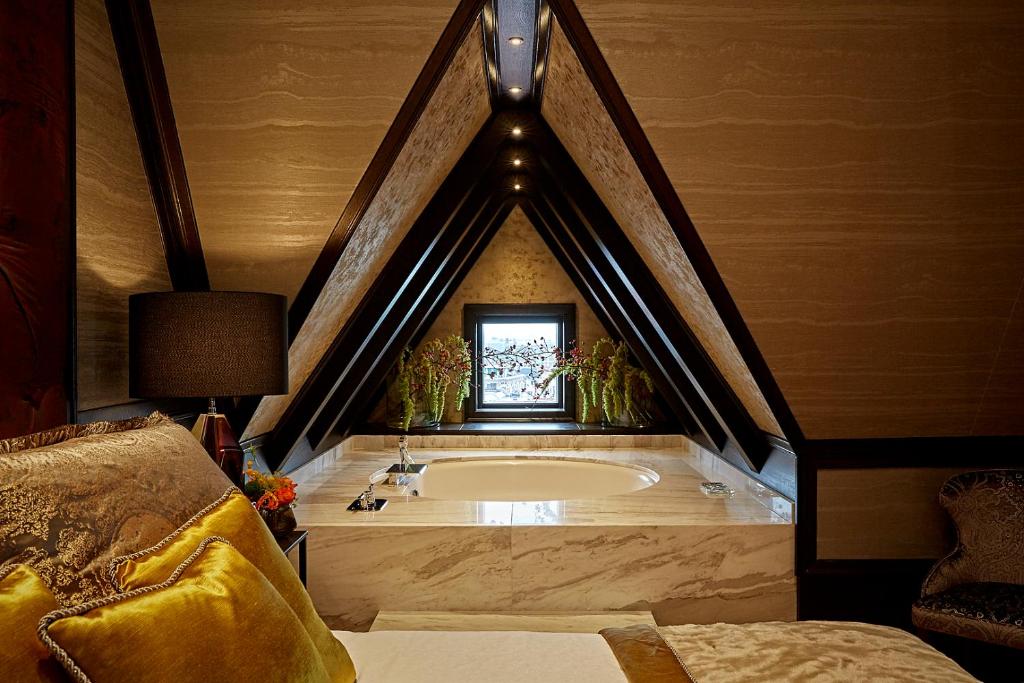 Hotel TwentySeven - Small Luxury Hotels of the World - Resim 39