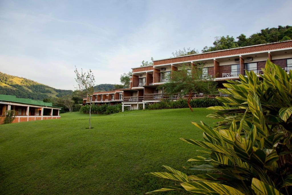  Portogalo Suite Hotel