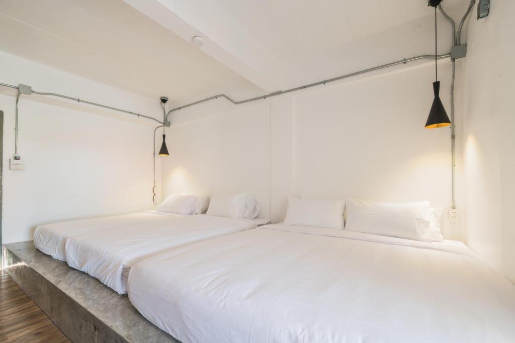 Your Space Hotel Prasingh - Resim 34