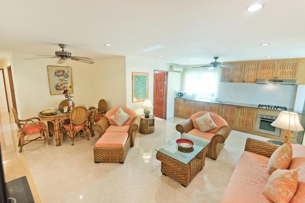 BUTTERFLY GARDEN BOUTIQUE RESIDENCES by Frasier, A Lifestyle Destination Apt and Villas 1 to 3 Bedroom units, 2 Full Bathrooms, Rain shower, Spa bath, Complete kitchen, Staff 24-7,Fast fiber optic WIFI, 55\ - Resim 25