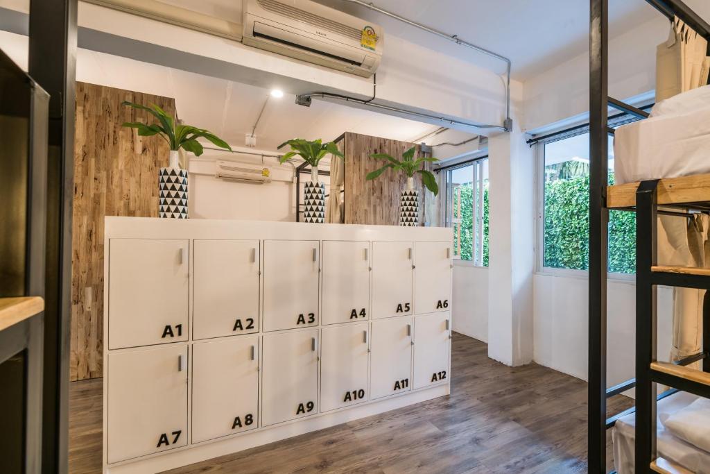 Your Space Hotel Prasingh - Resim 38