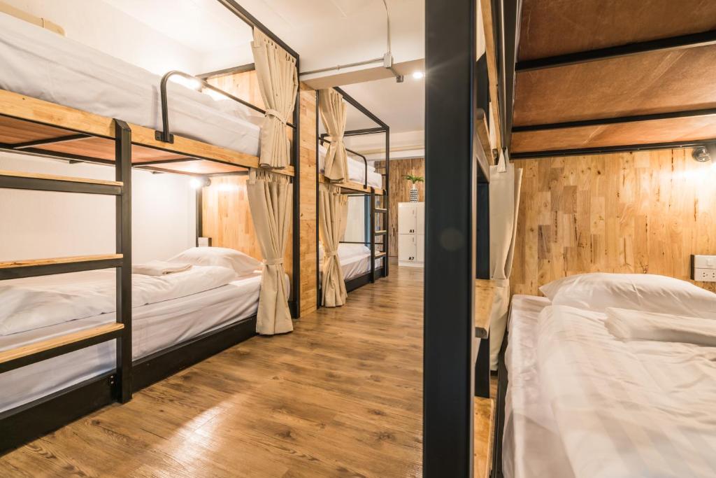 Your Space Hotel Prasingh - Resim 39