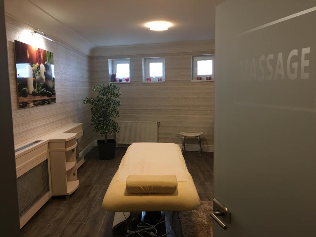 Kúpele alebo wellness v ubytovaní Nimród Hotel és Ètterem