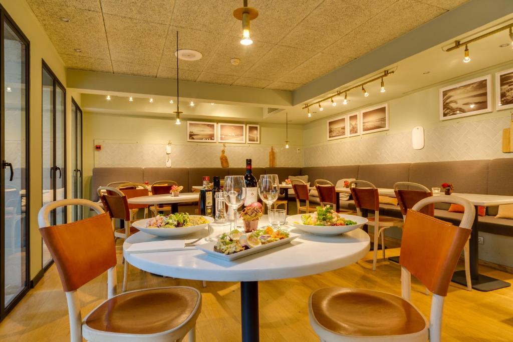 Petit Palace Hotel Tres - Resim 16