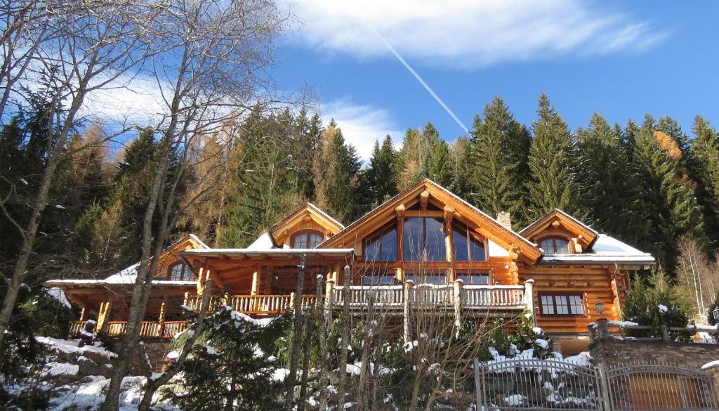 Chalet Caprea durante l'inverno