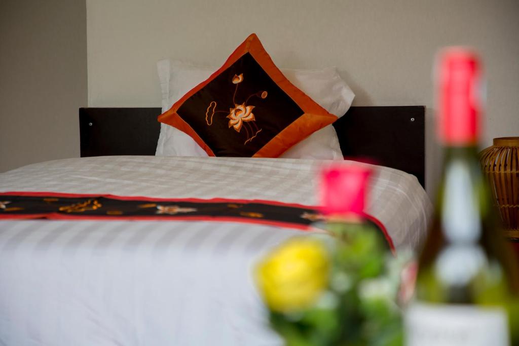 Tam Coc Palm House - 8