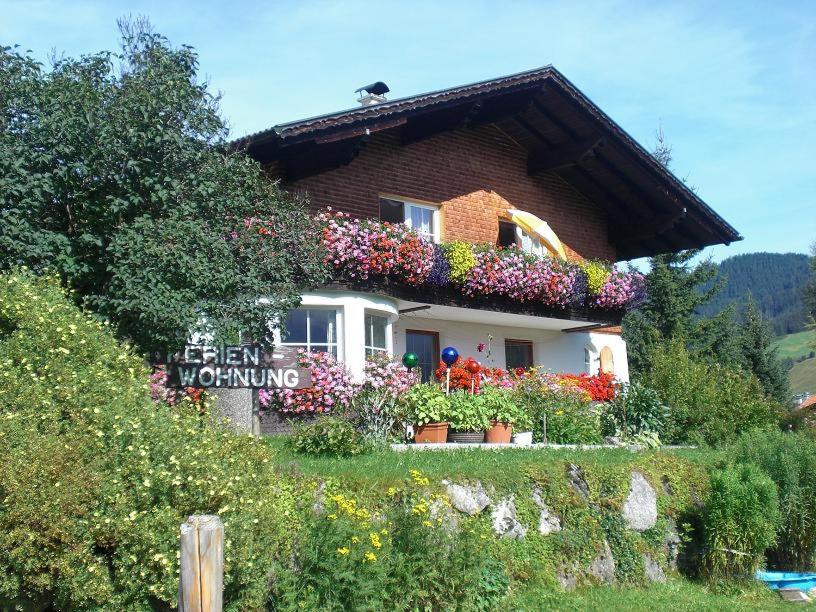 Vonkajšia záhrada v ubytovaní Haus Rochard