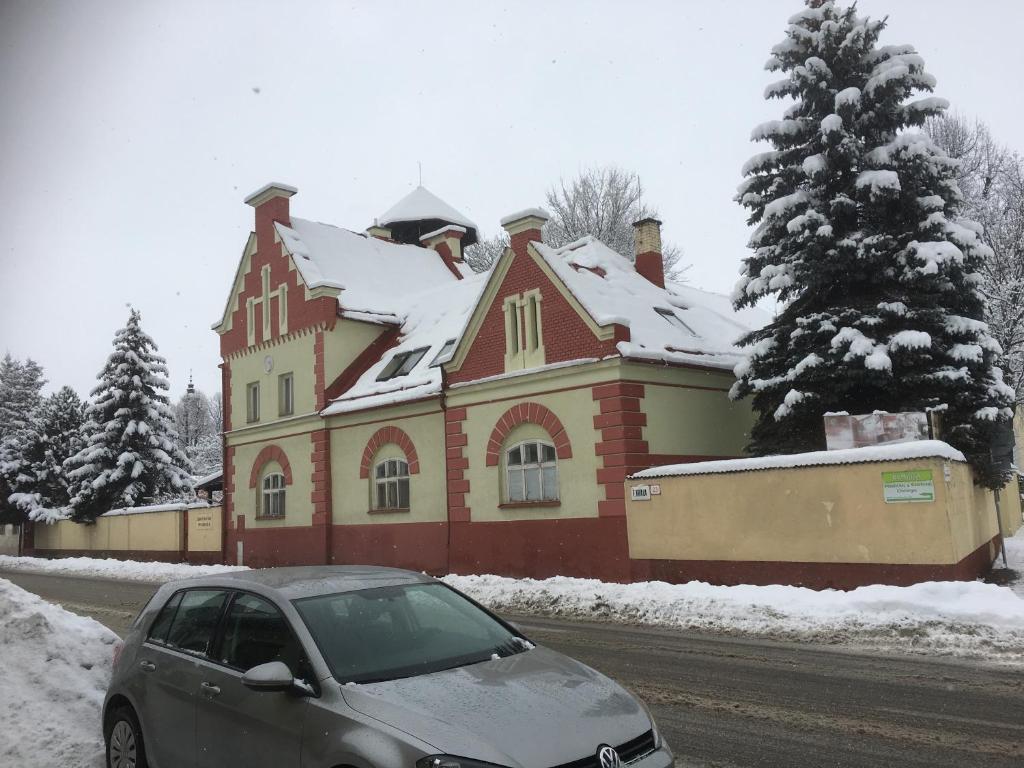 Apartments Zámoček Staré časy v zimě